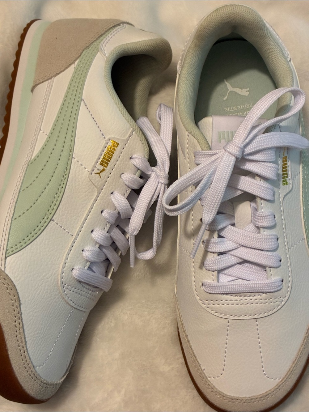 Puma White Sneakers with Mint Accent and Gum Sole